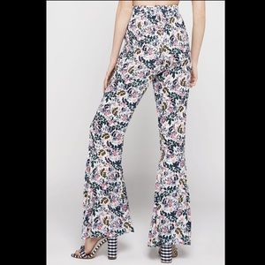 Sunprint floral bell-bottom pant